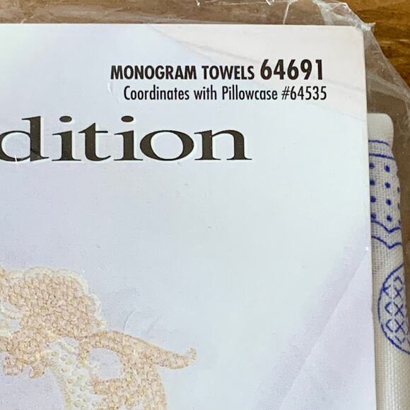 Bucilla Special Edition #64691 Vtg Stamped Cross Stitch Monogram Towels - NIP - Picture 2 of 6